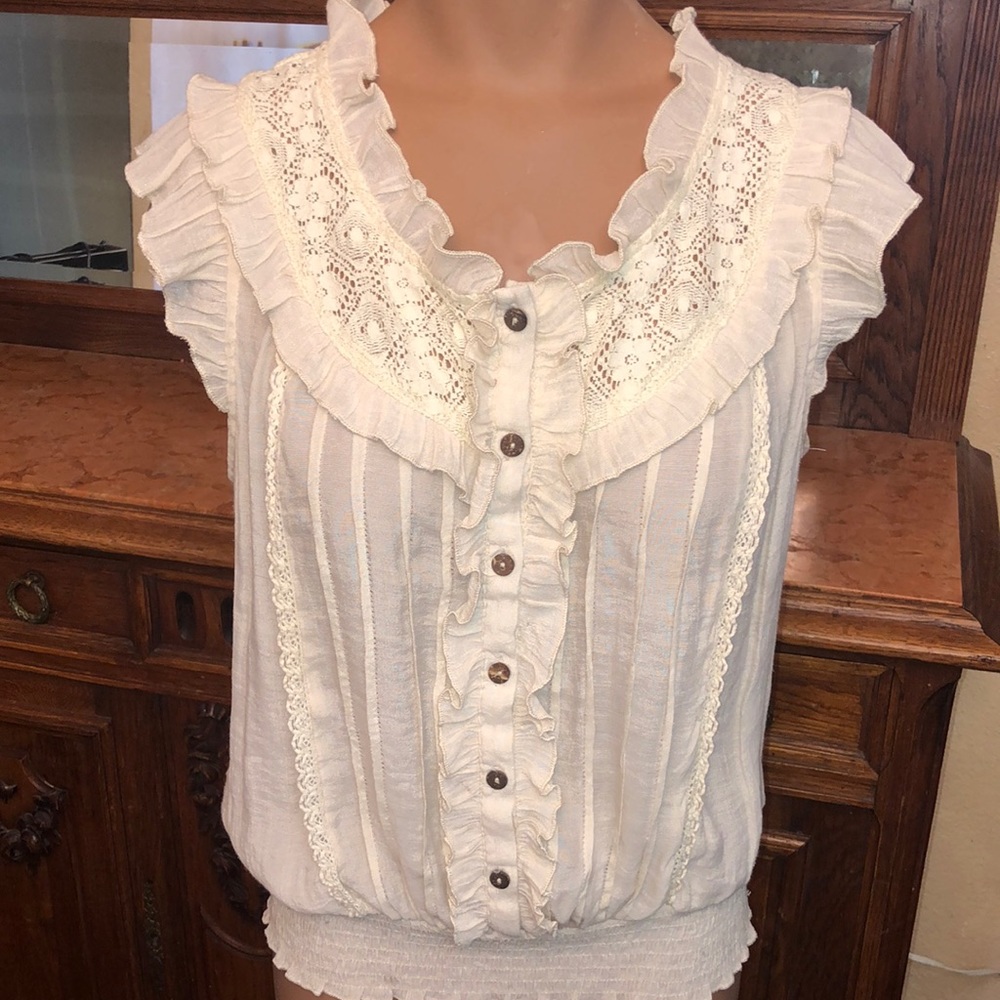 Vintage Y2K twilight Alice Cullen style ruffle button blouse